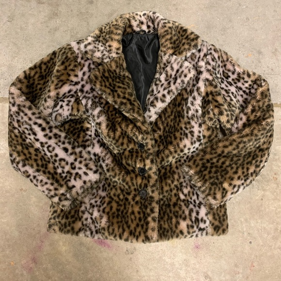 Jackets & Blazers - SOLD ** Leopard Print Fur Coat